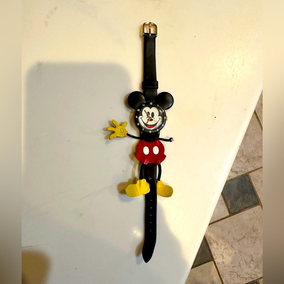 VTG 80’s LORUS RZK133-4 MICKEY MOUSE FULL BODY FLAWED WATCH DISNEY MISSING GLOVE - Picture 12 of 13